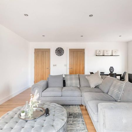 Luxurious 3-Bed Penthouse In Sheffield Lägenhet Handsworth Exteriör bild