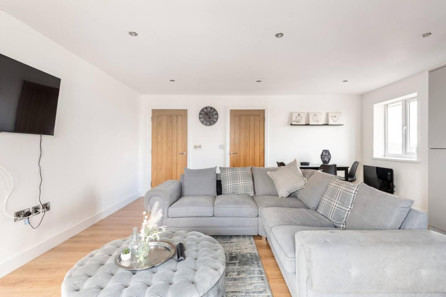 Luxurious 3-Bed Penthouse In Sheffield Lägenhet Handsworth Exteriör bild
