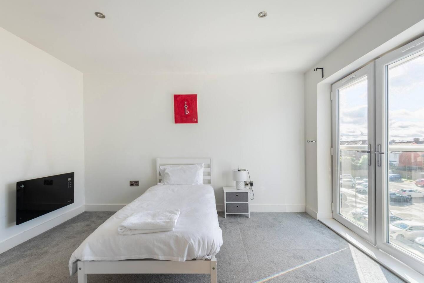Luxurious 3-Bed Penthouse In Sheffield Lägenhet Handsworth Exteriör bild